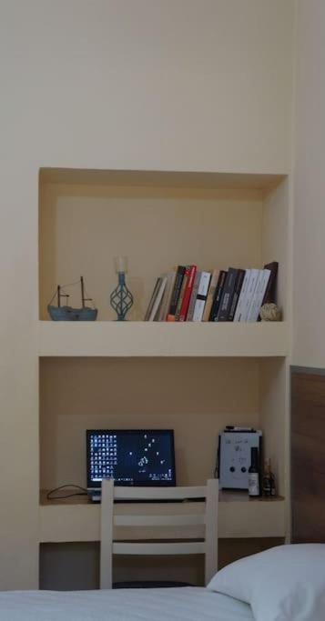 Alle'S M Shyri Studio Apartment Tirana Zewnętrze zdjęcie
